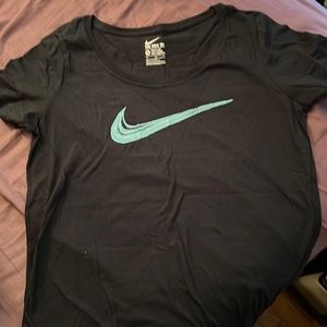 Nike tshirt